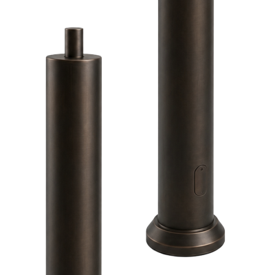 Poteau d'éclairage rond bronze, format 5, montrant la section supérieure effilée et la base ronde avec porte d'accès au câblage